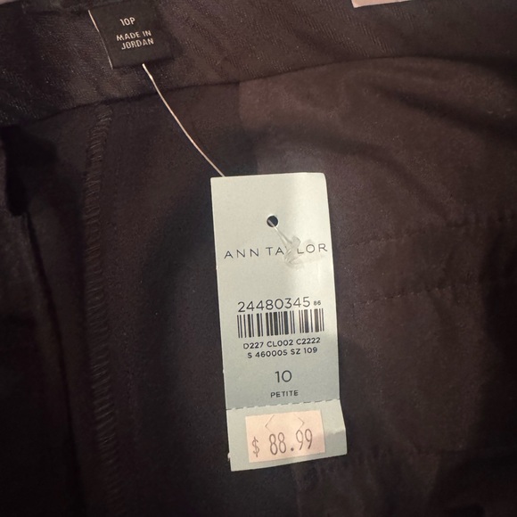 Ann Taylor Black Ankle Pants - Picture 4 of 6
